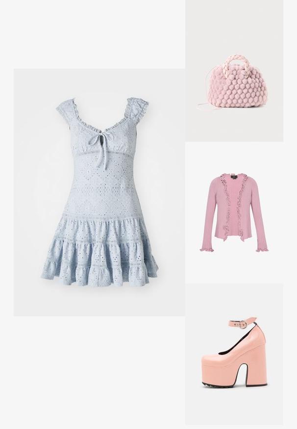 Roze geribbelde cardigan met een gerimpelde rand langs de halslijn en manchetten. Lange mouwen met een aansluitend ontwerp. Zachte textuur.; Lichtblauwe kanten jurk met een aansluitend lijfje, gerimpelde mouwen, een striknek en een uitlopende tiered rok met bloemenpatronen.; LAMODA POWER TRIP CHUNKY PLATFORM - Klassieke pumps - pink; Roze pompon textuur handtas met een gevlochten handvat en een dunne schouderriem. Ronde vorm, zachte oppervlakte, compact design.