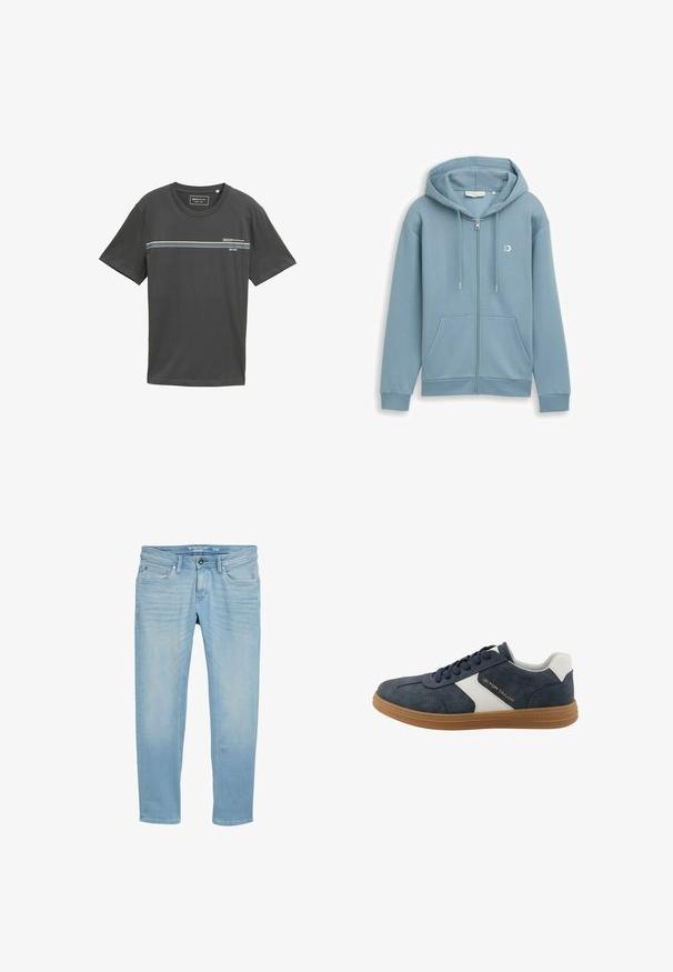 Lyseblå hættetrøje med lynlås foran, forlommer, snoretræk og en lille hvid logo på venstre bryst, vist på en hvid baggrund.; Grå bomulds T-shirt med korte ærmer, rund hals, med vandrette striber i blå, hvid og grøn over brystet, logo trykt.; Lyseblå tapered jeans med frontknap, bælteløkker og fem-lommer design, størrelse 31/32 fra Tom Tailor.; Marineblå ruskindssneakers med hvide detaljer og brun gummisål. Indeholder rund tå, snørestil og logodetalje på siden.