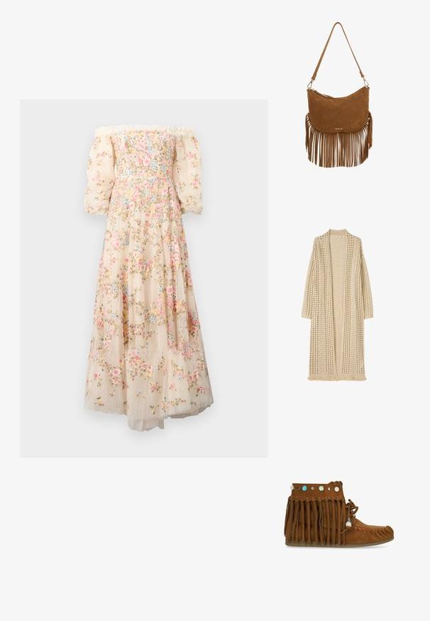 Lange beige openvallende cardigan met los breipatroon, lange mouwen en franjes aan de zoom.; Off-shoulder, crèmekleurige jurk met bloemenborduurwerk, doorschijnende pofmouwen en een gelaagde, vloeiende rok met een stippenstructuur.; Bruine suède mocassin enkellaars met franjes, veters aan de voorkant en meerkleurige ronde studs rondom de bovenrand.; Bruine suède schoudertas met een franjesdetail aan de onderkant, gebogen vorm, gouden logo aan de voorkant en een verstelbare band.