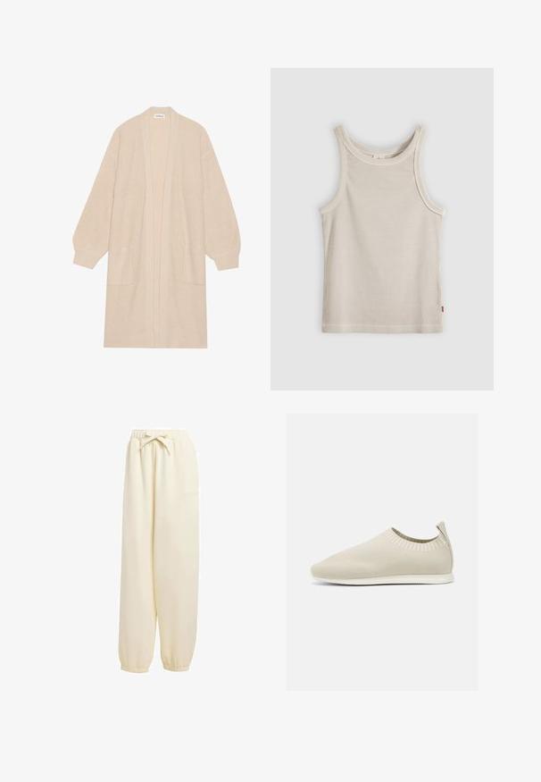 Lang beige strik cardigan med åben front, to frontlommer og ribbede manchetter og kant.; Beige ribstrikket ærmeløs tanktop med rund halsudskæring og tætsiddende pasform, vist mod en grå baggrund.; Beige, løstsiddende sweatpants lavet af blødt materiale. Har en elastisk talje med snoretræk og elastiske manchetter ved anklerne.; Beige strikket slip-on sko med lav profil, tekstureret overdel og fleksibel sål. Har et vævet design omkring anklene for komfort.