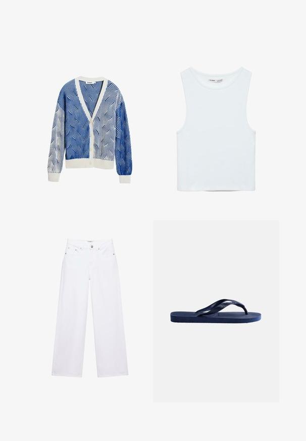 Blauwe en witte cardigan met een golvend patroon, ribgebreide manchetten en zoom, met een v-hals en vijf knopen aan de voorkant. Zachte gebreide textuur.; Witte mouwloze crop top met ronde hals, gemaakt van gladde stof, met Pull&Bear-label, geschikt voor casual wear.; Witte jeans met hoge taille en wijde pijpen, voorzien van knoop- en ritssluiting, voor- en achterzakken, en zilverkleurige klinknageldetails.; Donkerblauwe rubberen teenslipper met een gestructureerde zool en een Y-vormige band op een effen lichte achtergrond.