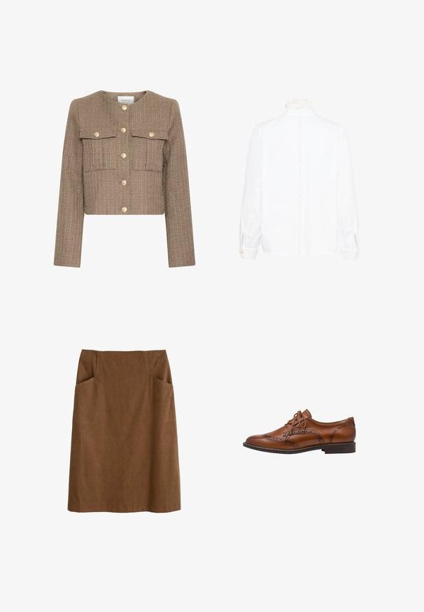 Korte jas van bruine gestructureerde stof, voorzien van een ronde halslijn, lange mouwen, twee borstzakken en gouden knoopsluitingen.; Witte blouse met lange mouwen, voorzien van een kanten hoge kraag en manchetten, met een verticale kanten bies langs de achterkant in het midden.; Bruine katoen rok met een aansluitende taille, twee zijzakken en een rechte snit. De stof heeft een zachte textuur en een subtiele glans.; Bruine leren brogue oxford schoen met wingtip-details, perforaties, veters en lage gestapelde hak op een witte achtergrond.