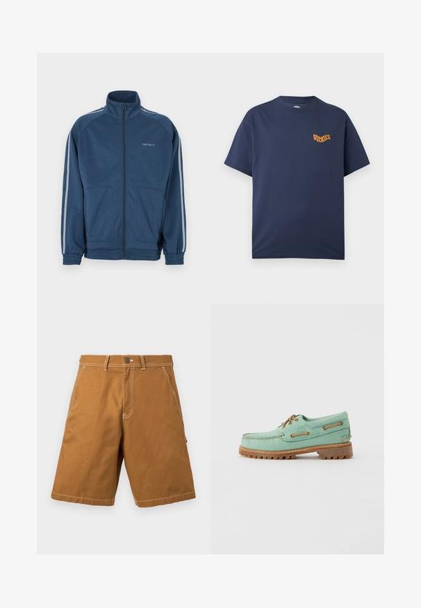 Mørkeblå lynlåstrøje med høj krave. Har lysegrå striber på ærmerne, to frontlommer og elastiske manchetter.; Mørkeblå T-shirt med korte ærmer og rund hals, med orange "Dickies"-logo på venstre bryst.; Brune knælange shorts med forlommer, bæltestropper, knaplukning og synlig hvid syning på en lys baggrund.; Lysegrøn læder bådsko med brune snørebånd og øjer, med en tyk tekstureret gummisål og syningsdetaljer langs kanterne.