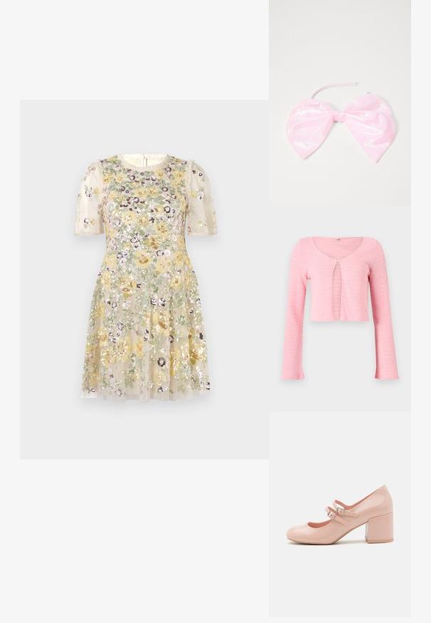Hellrosa, kurz geschnittener, gestrickter Cardigan mit langen Ärmeln, einem runden Ausschnitt und einer einzelnen Knopfleiste am Oberkörper.; Needle & Thread ELINA ROSE SHORT SLEEVE MINI DRESS - Ballkleid - cream; Rosa Lackleder High Heels mit runder Zehenpartie, zwei verstellbaren Riemen mit Schnallen und einem klobigen, transparenten Blockabsatz.; Rosa, glänzendes Haaraccessoire in Form einer großen Schleife, mit glatter Textur und einem dünnen Riemen zum Befestigen.