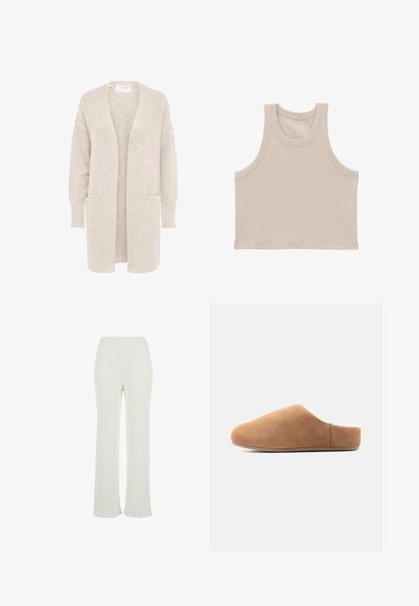 Long gilet beige ouvert sur l'avant, manches longues et deux poches avant, en maille douce texturée.; Crop top sans manches côtelé beige avec larges emmanchures et encolure ronde.; Pantalons en tricot côtelé crème avec un design évasé. Présente une large taille élastique et des rayures verticales pour ajouter de la texture.; Chausson en suède beige à enfiler, avec bout fermé, talon ouvert, semelle plate et petit logo UGG sur le côté, montré de profil.