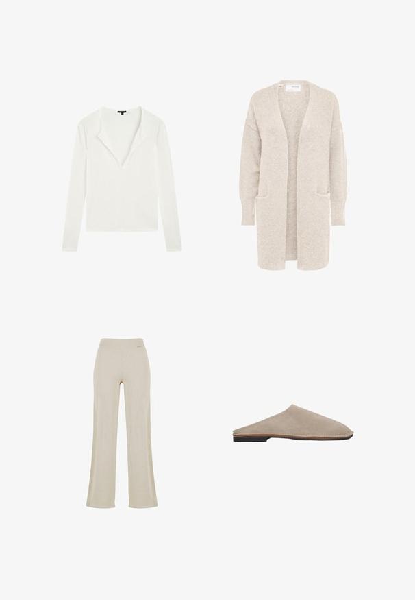Lange beige open cardigan met lange mouwen en twee voorzakken, zachte gestructureerde gebreide stof.; Witte blouse met lange mouwen, diepe V-hals en een licht losse pasvorm, weergegeven tegen een effen witte achtergrond.; Beige breigoedbroek met wijde pijpen, een hoge tailleband en een subtiele geribde structuur, ontworpen voor een ontspannen pasvorm.; Beige suède instap mule met gesloten neus en platte zwarte zool, zijaanzicht op witte achtergrond.