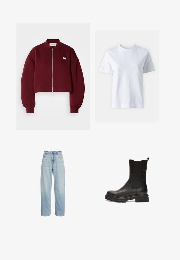 Calvin Klein Jeans Sweatjakke - deep rouge; Hvid bomulds t-shirt med rund halsudskæring, korte ærmer, lige snit og glat tekstur. Ingen mønstre eller dekorationer.; Lys blå jeans med højtaljet lige ben, fem lommer og knaplukning, vist mod en hvid baggrund.; Sorte læderankelstøvler med elastiske sidepaneler, afrundet tå og en tyk, tekstureret gummisål med dybe riller for ekstra greb.