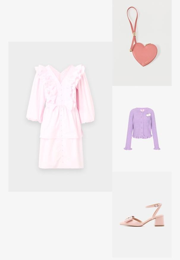 Cárdigan de punto acanalado lila con botones en forma de corazón, puños y dobladillo con volantes, y dos decoraciones florales blancas en el pecho.; Vestido de algodón rosa con escote en V, acentos con volantes en el cuello, mangas largas y un frente abotonado con un diseño en capas.; Zapato rosa de tacón medio con tira en el tobillo, punta puntiaguda, lazo decorativo y hebilla sobre un fondo liso y claro.; Monedero de cuero rosa en forma de corazón con correa para la muñeca y cremallera dorada, con la marca "Furla" en pequeño texto dorado.