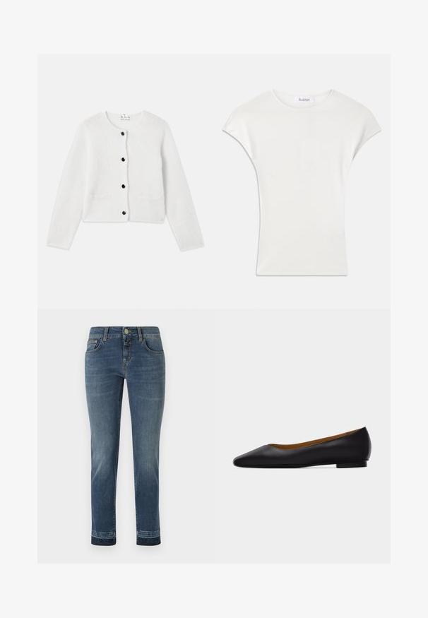 Witte cardigan gemaakt van zachte, pluizige stof. Ronde hals, sluiting met knopen aan de voorkant met zwarte knopen, en twee kleine zakken aan de voorkant.; Witte shirt met korte mouwen, gemaakt van zachte, geribbelde stof. Crew halslijn; losse pasvorm met lichte kapmouwen. Merkenlabel zichtbaar bij de halslijn.; Donkerblauwe denim jeans met een rechte pijp, voorzien van een klassieke knoopsluiting en vijf zakken. Lichte vervaging op de dijen.; Zwarte leren puntschoen met lage hak en gladde afwerking, zijaanzicht op een lichtgrijze achtergrond.