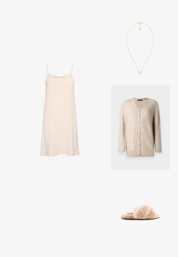 Gilet beige clair fabriqué en tissu doux et duveteux. Il présente un col en V, des manches longues et six boutons dorés décoratifs sur le devant.; Robe sans manches beige clair avec un décolleté en V, en tissu doux, dotée de fines bretelles réglables et d'une coupe droite. Texture lisse sur toute sa surface.; Chaussons beige clair flous avec des bandes croisées, fabriqués en matériau doux sur une semelle en caoutchouc marron plat. Texture pelucheuse sur toute la surface.; Collier plaqué or avec une chaîne délicate et un pendentif en forme de papillon. Fini lisse, design minimaliste, avec un fermoir à homard réglable.