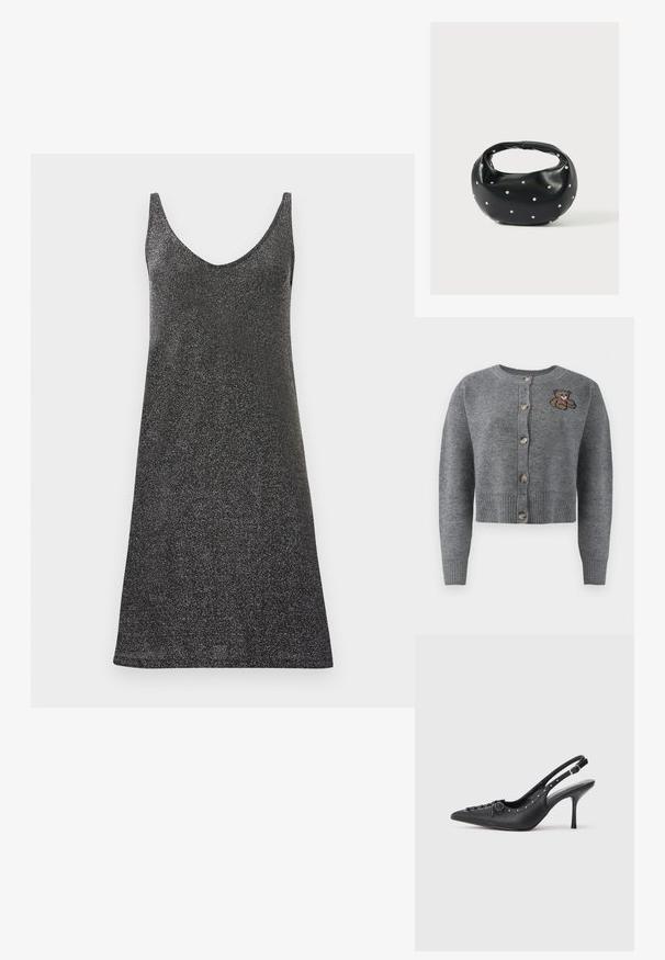 Grauer Strickcardigan mit rundem Halsausschnitt, geripptem Saum, fünf Knöpfen und einem gestickten Bärenmotiv auf der linken Seite.; Schwarzes Slipkleid mit tiefem V-Ausschnitt, aus einem schimmernden Material gefertigt. Verfügt über dünne Träger und eine gerade Silhouette, die eine glatte Textur gewährleistet.; Schwarzer Leder-Slingback-Stiletto mit spitzem Zehenaufsatz, seitlichem Schnallenriemen, Nieten entlang der Kante und dekorativer Schnürung vorne.; Schwarze Lederhandtasche mit abgerundeter Form, verziert mit silbernen Nietenakzenten und kurzem Griff. Glatte Struktur und Reißverschlussverschluss.