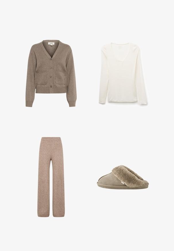 Brun cardigan lavet af blødt stof med V-hals, knaplukning, to forlommer samt ribbet manchetter og kant.; Hvid V-hals skjorte med lange ærmer, slim fit, lagt fladt på en hvid baggrund.; Strikkede bukser med vidde i en lys brune nuance med en ribbet talje og ribkant. Bukserne har et blødt, tekstureret stof. Ingen synlige lommer.; Beige slip-on tøfler med blød, plyssede pelsforing omkring åbningen og en ydersål med ruskindslignende overflade.