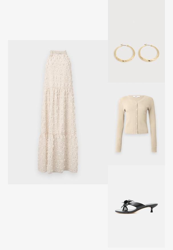 Beige ribbet cardigan med lange ærmer og V-hals. Har seks knaplukninger foran og en tætsiddende silhuet. Blød tekstur.; Lyse beige maxikjole med blomsterbroderi, halterneck-design, lagdelte lag og en tekstureret finish. Har justerbare nakkesnore.; Sort lavhællet sandal med åben tå, krydsede stropper og en stor dekorativ blomst på toppen mod en ensartet lys baggrund.; Par polerede guldbøjleøreringe med tynde stifter og hængslet lås, vist på en ensartet lysegrå baggrund.