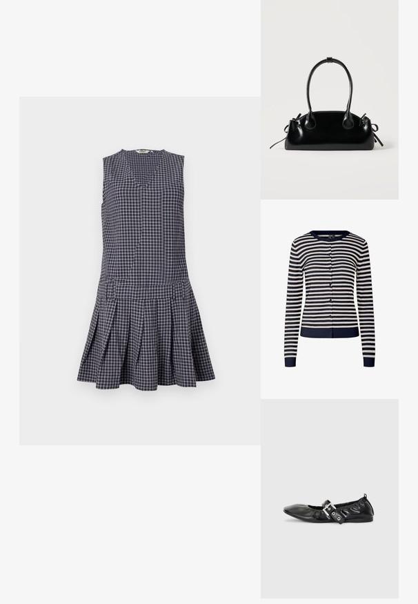 Marineblaue und cremefarbene gestreifte Strickjacke aus weichem Strickstoff, mit Rundhalsausschnitt, langen Ärmeln und Knopfverschluss vorne.; Marineblaues kariertes Kleid mit V-Ausschnitt, ärmellosem Design, plissiertem Rock und strukturierter Taille. Hergestellt aus leichtem Stoff.; Schwarze Leder-Ballerinas mit spitzem Zehenbereich, gerafften Details am Schaft und einem silbernen Schnallenakzent am verstellbaren Riemen.; Kleine schwarze glänzende Handtasche mit zwei langen Griffen und seitlichen Kordelzug-Details vor einfachem hellem Hintergrund.