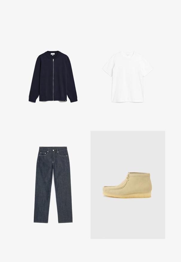 Navy-blaues Zip-Up-Strickjacke aus gestricktem Stoff, mit Rundhalsausschnitt, langen Ärmeln, gerippten Bündchen und Saum sowie einem kleinen Markenetikett an der Unterseite.; Weißes Baumwoll-T-Shirt mit Rundhalsausschnitt und kurzen Ärmeln. Der Stoff wirkt glatt mit einem klassischen, geraden Schnitt.; Dunkelblaue Jeans mit geradem Schnitt, fünf Taschen, sichtbaren weißen Nähten und Knopf- sowie Reißverschluss.; Beiger Wildleder-Mokassin in Knöchelhöhe mit Krepsohle und Schnürung vorne, vor einem schlichten hellgrauen Hintergrund.