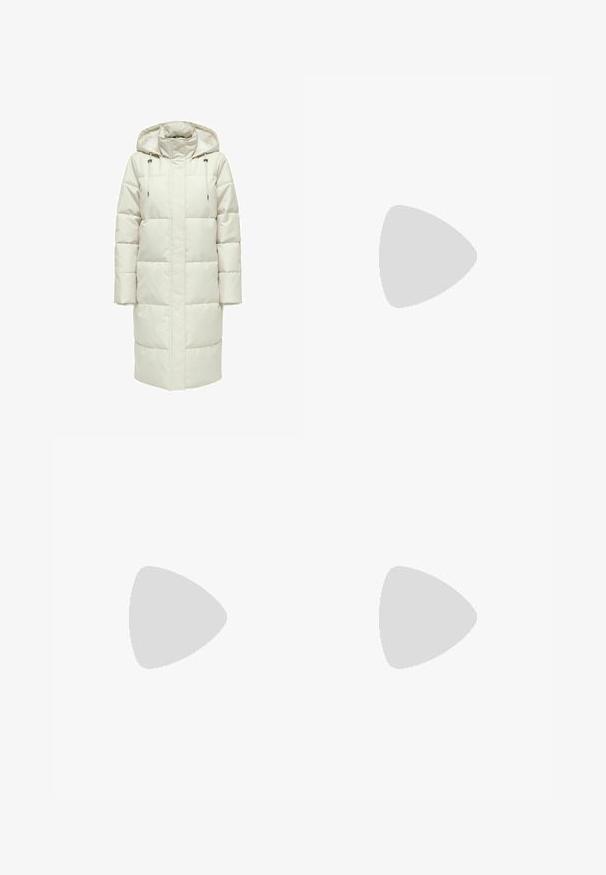 ONLY Puffer ONLIRENE Puffer - Vinterfrakke - moonbeam; Brun og lyserød stribet langærmet polo shirt med hvid krave, har et logo patch og et cropped design. Blødt bomuldsmateriale.; Sort vasket denim jeans med høj talje, dobbelt knaplukning, forlommer og let udvidede ben.; Buffalo ASPHA  - Ankelstøvler - black