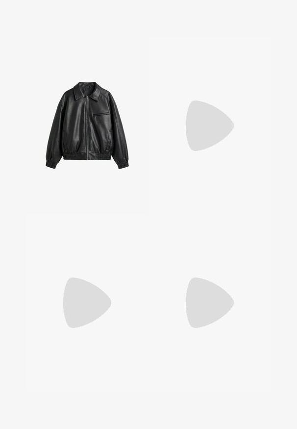 Zwarte faux leren jas met ritssluiting aan de voorkant, puntige kraag, elastische manchetten en zoom, en een ritssluiting borstzak op een witte achtergrond.; Witte t-shirt met korte mouwen van zachte katoen, met een ronde halslijn en een getailleerde vorm. Geen zichtbare patronen of versieringen.; Zwarte wijde broek van soepel materiaal, met een elastische tailleband en twee zijzakken, met een vloeiende drape en een minimalistisch ontwerp.; Zwarte leren sneaker met witte strepen en zool, veters gestrikt, zwevend boven een rozeachtig betonnen oppervlak met een grijze stenen muur op de achtergrond.