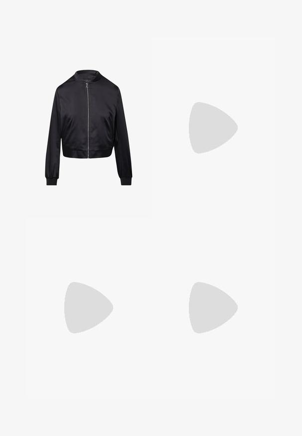 Musta satiininen bomber-takki, jossa on korkea kaulus, etuvetoketju ja kaksi sivutaskua. Täysin elastiset hihansuut ja lyhyt malli.; Musta ribbineulottu hihaton paita, pyöreä kaula-aukko, Calvin Klein Jeans -etiketti kauluksen sisäpuolella ja pieni CK-logo rintapatsaassa.; Mustat leveälahkeiset housut, joissa on joustava vyötärö ja säädettävä nyöri. Valmistettu kevyestä kankaasta, jolla on sileä pinta. Ei näkyviä kuvioita.; Mustat nahka loaferit paksuilla, kohoavilla pohjilla, joissa on näkyvä metallinen yksityiskohta nauhassa ja ompeluyksityiskohtia reunoilla.
