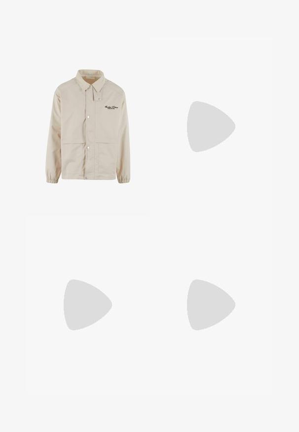 Veste beige en tissu lisse, avec un col en velours côtelé, des boutons-pression et deux poches avant. Logo subtil brodé sur la poitrine.; T-shirt en coton noir avec un design graphique de oiseaux blancs sur un fond de foudre bleue, avec le texte "RÊVES VINTAGES" en dessus.; Jean large en denim bleu clair avec un délavage, comportant deux poches avant, une fermeture par bouton et une coupe droite avec des ourlets nets.; Baskets blanches avec une tige texturée et une semelle épaisse. Elles présentent des lignes courbes, des accents gris subtils et un design à lacets.