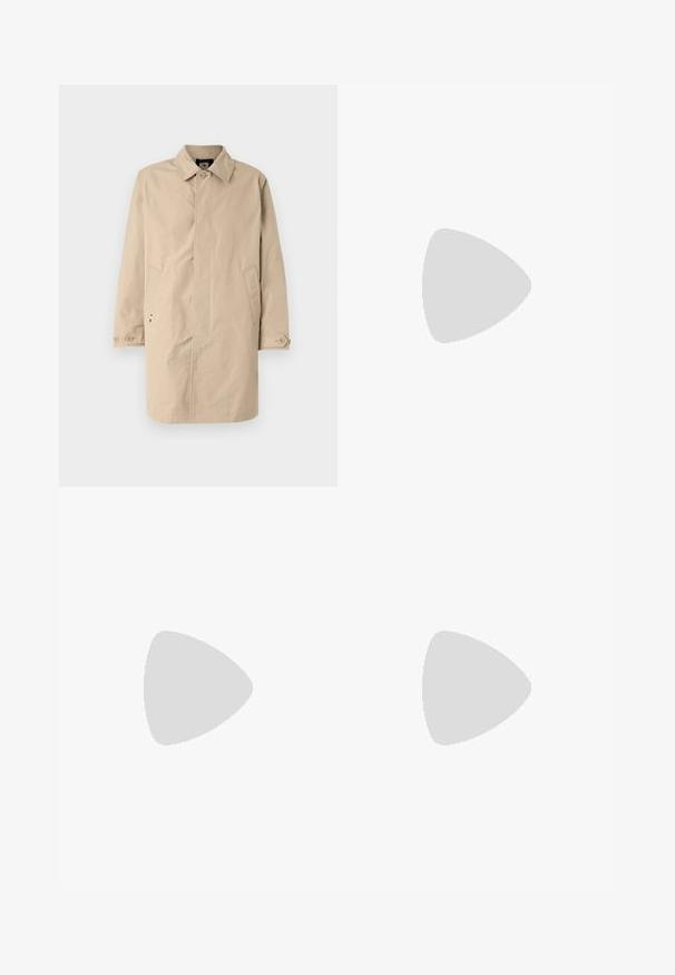 Manteau beige, mi-long, avec un col, des manches longues et des poches latérales. Fermetures à bouton et tissu tissé lisse avec un design simple.; T-shirt vert clair à manches courtes en tissu texturé. Doté d'un col rond et d'un petit logo "BOSS" en relief sur la poitrine.; Jean en denim bleu foncé avec une coupe droite. Comprend une fermeture à bouton et à fermeture éclair, cinq poches et des détails de surpiqure contrastants.; Mocassin en cuir noir avec détail de bride grise, talon bas et semelle texturée, marqué "HUGO" en or sur le côté.