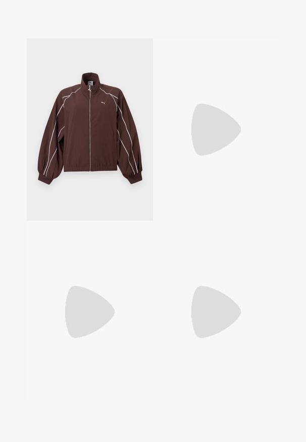 Pruun Puma jooksujakk, mille varrukate kõrvalvalge torukujuline detail, ees täispikk tõmblukk, elastsed mansetid ja alläär ning väike kuldne Puma logo rinnal.; Burgundia V-kaeluseline T-särk valgete ribadega kaeluses ja varrukatuttides. Vasakul rinnal on valge "Dickies" logo. Valmistatud puuvillast, sobiva kujundusega.; Punased vabaaja püksid, millel on lai lõige ja tumesinised küljeribad. Mugavust pakkuv elastne vöökoht.; Pruun seemisnahast baleriinaking elastsete rihmade ja tekstureeritud tallaga, nähtud küljelt heledal ühetoonilisel taustal.