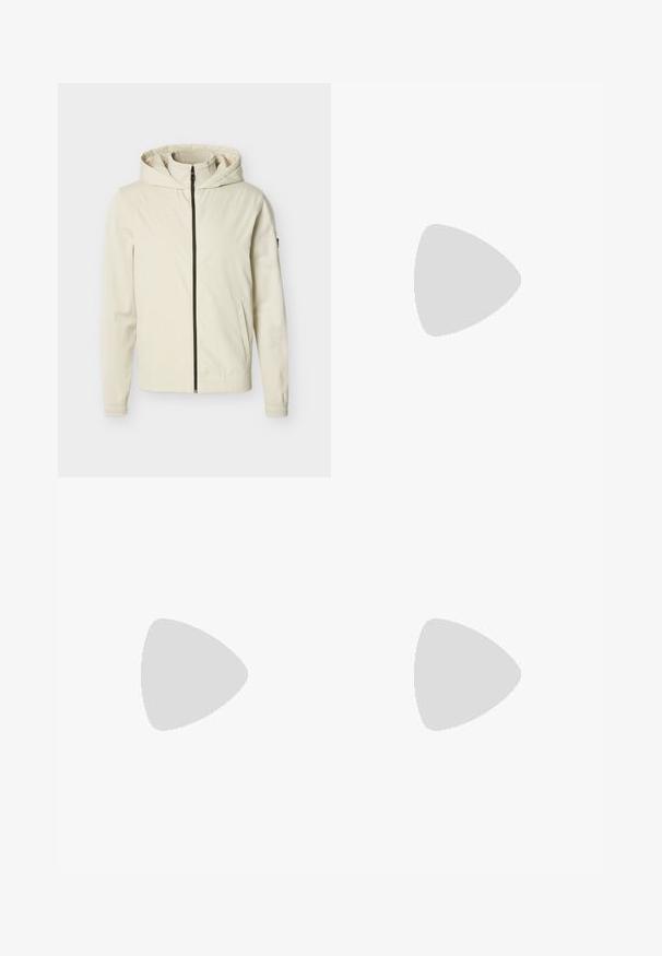 Veste à capuche de couleur crème avec fermeture éclair complète à l'avant et poches latérales, présentée sur un fond uni.; T-shirt à manches courtes de couleur beige clair unie, col rond, avec un petit logo "BOSS" brodé sur le côté gauche de la poitrine.; Jean en denim noir taille haute avec fermeture à bouton et à glissière, poches avant et arrière, et coupe droite.; Bottine en cuir noir avec des panneaux latéraux élastiques, bout rond et tirette. Texture lisse, semelle plate, design minimaliste.