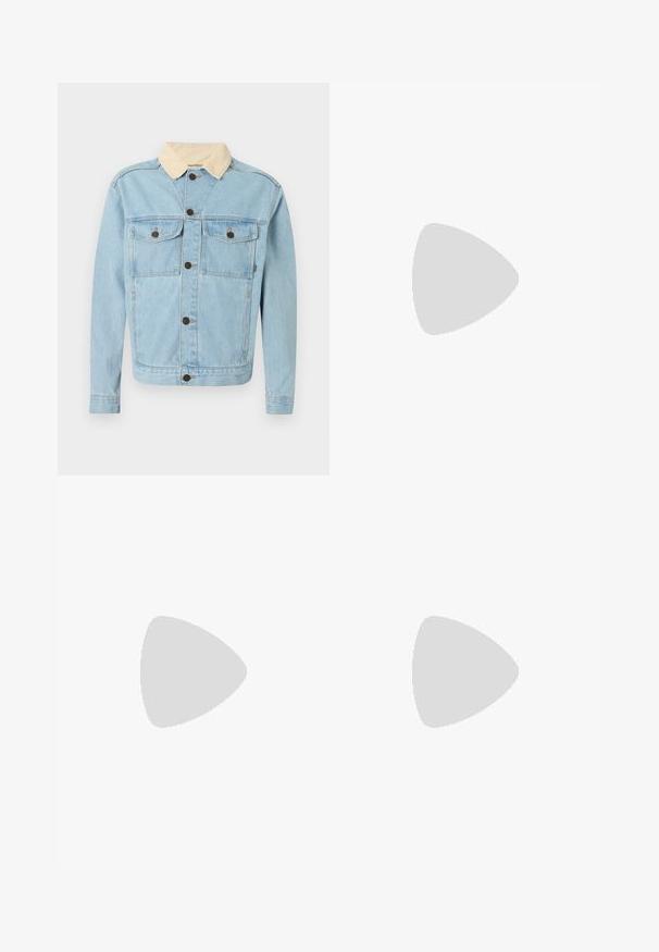 Veste en denim bleu clair avec col en velours côtelé beige, fermeture boutonnée avant et deux poches poitrine boutonnées.; T-shirt homme vert olive à manches courtes avec col rond et petit logo Timberland noir sur le côté gauche de la poitrine.; Pantalon cargo beige avec poches à rabat sur les côtés, fermeture à boutons, passants pour ceinture et cordons de serrage ajustables à l'ourlet.; Bottine en cuir marron avec col noir, lacets jaunes et semelle beige. Présente un logo et des détails de couture blanche. Semelle extérieure à traction robuste.