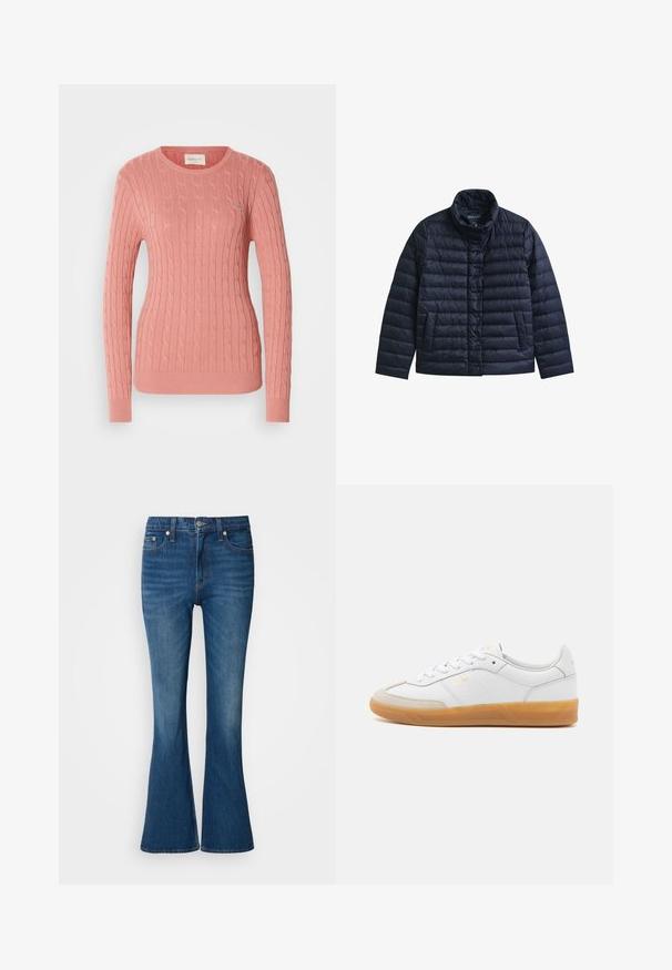 Marineblå quiltet jakke med stående krave, frontknapper med trykknapper og to forlommer, designet til varme og afslappet brug.; Garnet strikket sweater i blød pink, med rund halsudskæring og lange ærmer. Det strukturerede mønster tilføjer dybde. Subtil branding på brystet.; Blå flared jeans med en falmet vask, der har en knap- og lynlåslukning, forlommer og en lidt bredere benåbning i bunden.; Hvide lædersneakers med beige ruskindsdetaljer, gummisål og snøredesign. Har diskret branding i guld.