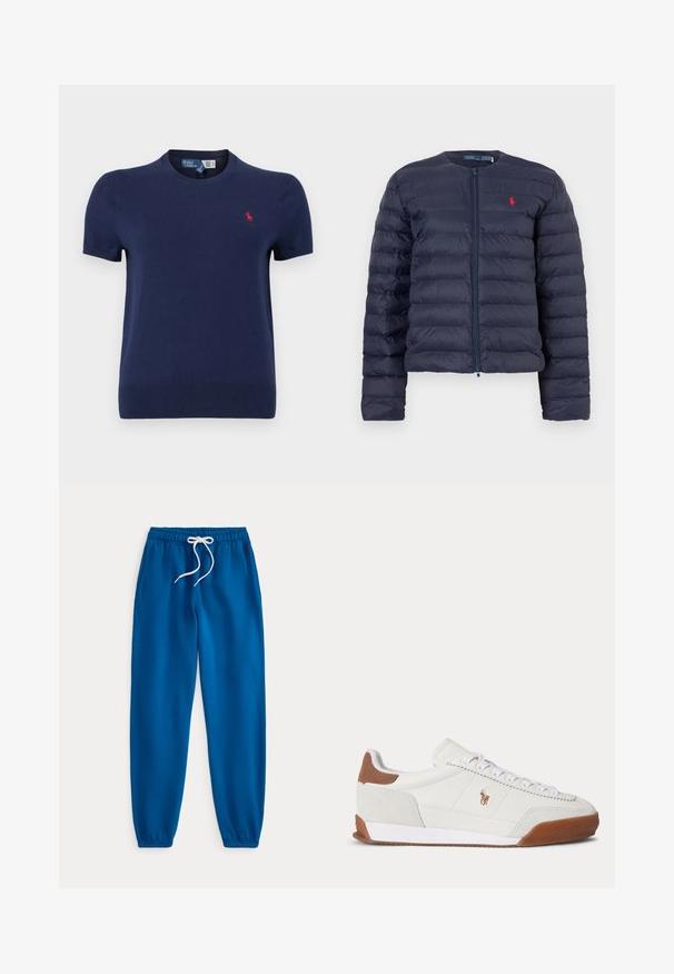 Veste matelassée bleu marine à manches longues, fermeture éclair frontale et petit logo rouge sur la poitrine gauche.; T-shirt en tricot bleu marine à manches courtes avec un col rond et un petit logo rouge sur le côté gauche de la poitrine. Texture lisse, coupe décontractée.; Pantalon de survêtement bleu à taille élastique avec cordon blanc et poignets aux chevilles, posé à plat sur un fond blanc.; Baskets basses blanches avec des accents en daim marron au talon et à l’orteil, des lacets blancs et un petit logo brodé marron sur le côté.