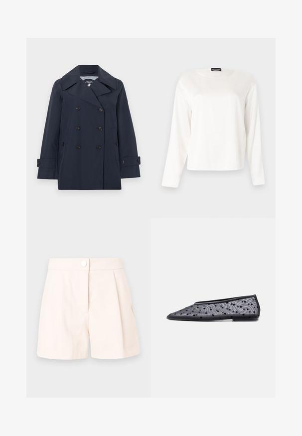 Navyblauwe double-breasted trenchcoat met wijde revers, zes zwarte knopen, zijzakken en met knopen verstelbare mouwbanden.; Wit shirt met lange mouwen en ronde hals, met een losse pasvorm, afgebeeld tegen een effen lichtgrijze achtergrond.; Beige geplooide shorts van lichtgewicht stof, met een knoopsluiting en schone, op maat gemaakte lijnen. Soepele textuur en minimalistisch ontwerp.; Zwarte platte schoen met puntige neus, doorschijnende stof en zwart polkadotpatroon op een lichte achtergrond.
