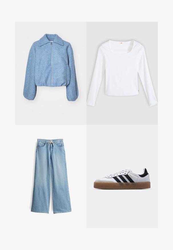 Blaue kurze Jacke aus strukturiertem Stoff, mit einem Frontreißverschluss, weiten Ärmeln und einem klassischen Kragen.; Weißes Langarm-T-Shirt aus Rippstoff mit quadratischem Ausschnitt und figurbetontem Schnitt, mit einem kleinen Logobändchen an der Seite.; Helle blaue, weit geschnittene Jeans aus Denim. Mit höherem Bund, Gürtelschlaufen, zwei Vorderaschen und einem Zugverschluss.; Weiße Leder Sneakers mit schwarzen Streifen, Gummigummi-Außensohle, runder Zehenform, Schnürverschluss und weichem grauem Wildleder-Zehenkappe.