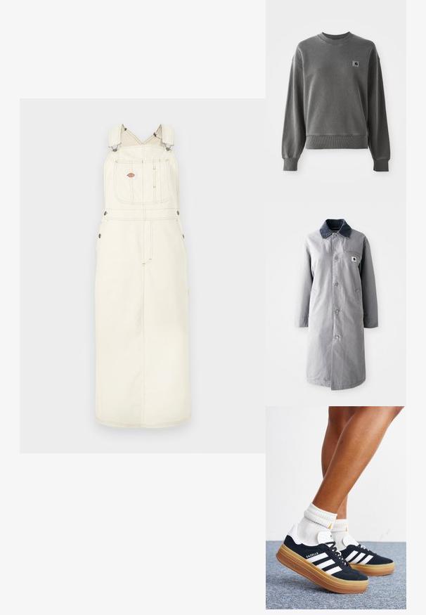 Grau langer Mantel aus strapazierfähigem Stoff mit einem Cordkragen, Vorderknöpfen, zwei Seitentaschen und einer Brusttasche mit einem Logo-Patch.; Grau pullover Sweatshirt aus glattem Baumwollmix, mit rundem Halsausschnitt, gerippten Bündchen und einem kleinen Logopatch auf der linken Brust.; Hellbeige Denim-Latzkleid mit verstellbaren Trägern, Fronttasche und Metallbeschlägen. Langes Silhouette mit genähten Details.; Beine mit weißen Socken und schwarzen Adidas Gazelle Sneakers mit weißen Streifen und dicken braunen Sohlen auf einem grauen Teppichboden.