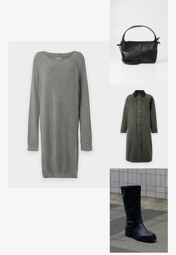 Lang olivengrøn denimfrakke med en sort kordfløjlskrave, knaplukning foran, to sidelommer og en let oversized silhuet.; Grå strikket sweaterkjole med lange ærmer, ribbede manchetter, rund halsudskæring og sideslidser for nem bevægelse. Tekstureret stof.; Sort læderstøvle midt på læggen med lav blokhæle og en dekorativ rem med metal spænde rundt om anklen, på en flisebelagt fortov.; Sort læderhåndtaske med et struktureret design, rund tophåndtag og aftagelig skulderrem. Den har en glat tekstur og en subtil glans.