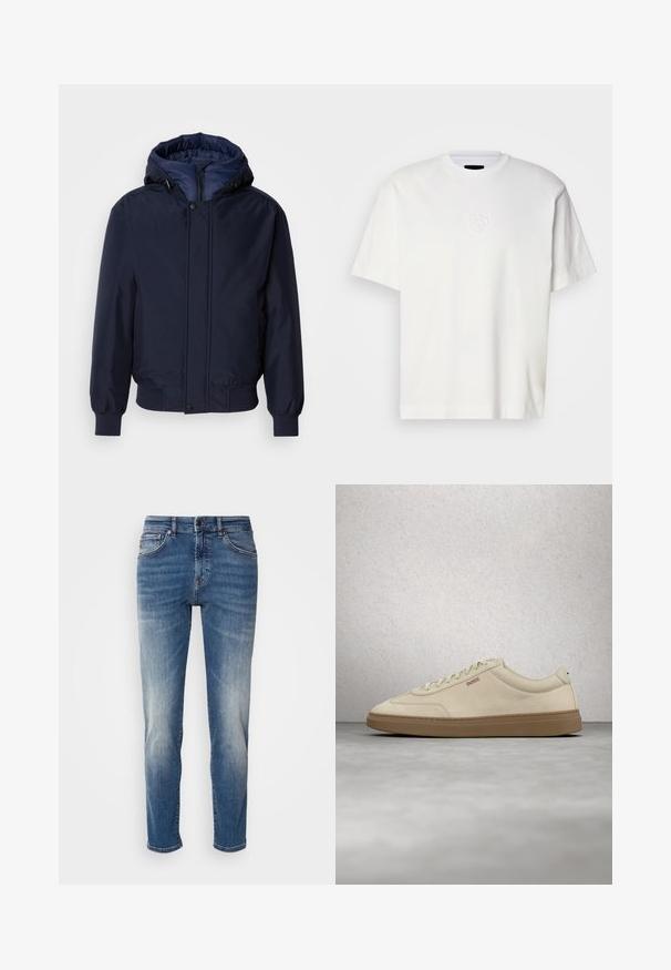 Navyblauwe capuchonjas met een ritssluiting en drukknoop, elastische manchetten en een gestructureerde buitenkant. Binnenin gevoerd met contrasterende blauwe stof.; Witte katoenen t-shirt met een ronde hals, korte mouwen en een reliëf ronder logo op de linkerborst. Gladde textuur en reguliere pasvorm.; Blauwe denim jeans met een recht model, lichte vervaging, klassieke vijf-pocketstijl en een ritssluiting met knoopsluiting.; Lichtbeige suède sneaker met een zool van gumrubber, opvallende veters en subtiele stikdetails. Strak ontwerp met een minimalistische uitstraling.