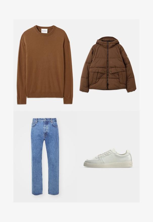 Bruine gewatteerde jas met capuchon, beschikt over een ritsluiting, twee rechthoekige voorzakken met kleppen en heeft een boxy vorm. Gemaakt van doorgestikte stof.; CLOSED CREW NECK LONG SLEEVE - Trui - light mocha brown; Won Hundred STEVE - Relaxed fit jeans - cut blue; Witte lage leren sneaker met vetersluiting en een off-white rubberen zool, gezien van opzij tegen een effen achtergrond.
