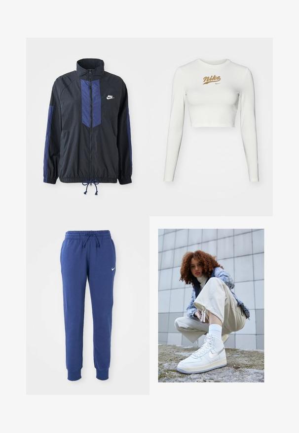 Sort jakke med marineblå detaljer, høj krave, fuld lynlås foran, elastiske manchetter og snoretræk i kanten. Nike-logo på venstre bryst. Letvægtsstof.; Hvid langærmet crop top lavet af glat stof, med et guld Nike-logo tryk på brystet og en klassisk rund halsudskæring.; Blå Nike sweatpants med elastisk talje, snøre, afsluttende ankler og hvid Nike swoosh-logo på venstre lår.; Hvide Nike Air Force 1 sneakers med struktureret skind, sølvaccenter og en tyk sål. Båret med en hvid sok og lys beige bukser.