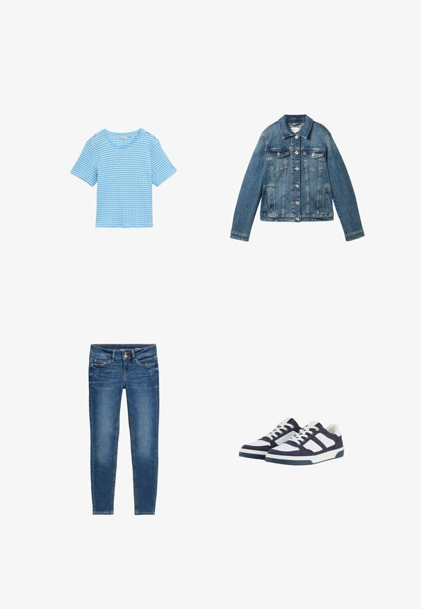 Chaqueta de denim en azul medio con mangas largas, cierre de botones, dos bolsillos en el pecho y un cuello recto. Textura suave con un ligero desvanecimiento.; Camisa azul claro con rayas blancas horizontales, de manga corta, cuello redondo y un corte relajado. Hecha de un material de algodón suave.; Jeans ajustados de mezclilla azul con una textura suave, diseño de cinco bolsillos, acentos de remaches de cobre y costuras naranjas contrastantes.; Zapatillas de lona en navy y blanco con un diseño de corte bajo, que presentan cierres de cordones, suelas de goma y acentos a rayas en contraste.