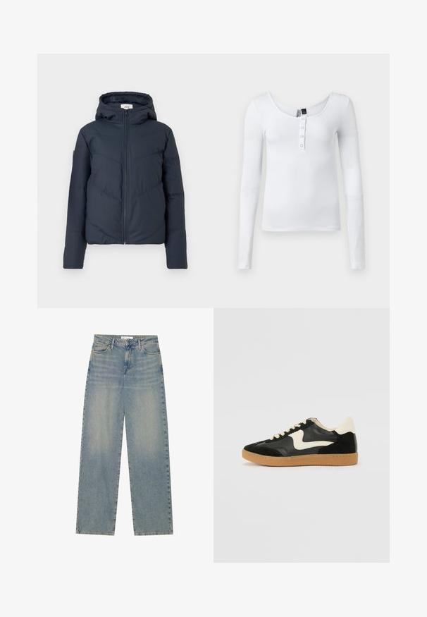 Puffjakke i mørkeblå, med hætte, lynlåslukning og diagonale syninger. Fremstillet af let, isoleret stof.; Hvid langærmet ribbet top med scoop-neck og fire knapper foran. Stoffet har en glat tekstur og en tætsiddende pasform.; Lyseblå højtaljede lige ben jeans i denim med forlommer, bæltestropper og synlig knap- og lynlåslukning.; Sorte ruskinds- og lædersneakers med en cremefarvet side-swoosh og lys cremefarvet hæl. Har beige snørebånd og en gummirubber-sål.