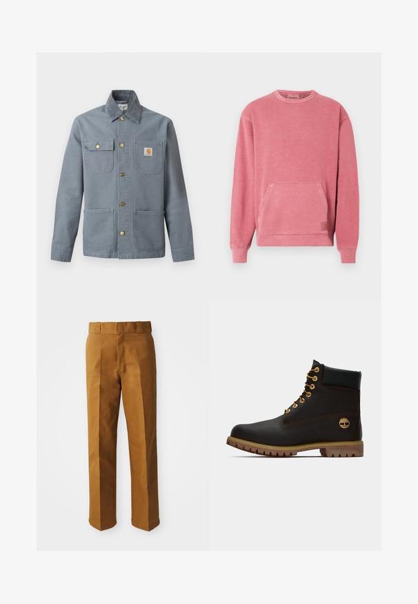 Veste de travail grise à boutons avec quatre poches avant, une poche à rabat avec un bouton, patch logo Carhartt sur la poche poitrine, et col en velours côtelé.; Sweat-shirt rose avec encolure ronde, manches longues, poche avant, et poignets et base côtelés. Comprend un petit écusson logo.; Pantalons ajustés marron avec une texture lisse, présentant une coupe droite, des plis à l'avant et une taille standard.; Bottine noire en cuir avec œillets dorés, accents marron et semelle en caoutchouc. Comprend un col rembourré et un logo estampé sur le côté.