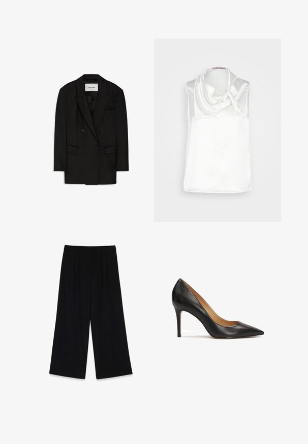 Sort dobbeltbrystet blazer lavet af glat stof, med slagkrave, to forlommer og en brystlomme med et elegant design.; Anna Field Bluse - white; Sorte vide bukser lavet af glat stof, der har læg foran, en mellemhøj talje og ingen synlige lukninger eller pynt.; Sorte læder pumps med spids tå, en slank silhuet, smal hæl og glat overflade. Indvendigt har de en tan-farvet foring.