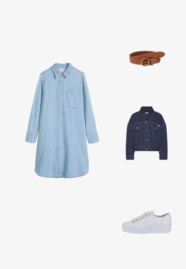 Chaqueta de mezclilla azul oscuro con cierre de botones, dos bolsillos con solapa en el pecho, mangas largas y un pequeño logo de Calvin Klein en el bolsillo derecho.; Vestido camisa de mezclilla azul claro de manga larga con botones delanteros, un bolsillo en el pecho y un cuello clásico.; Zapatillas de cuero blanco con una textura suave, punta redonda y suela blanca elevada. Presentan ojales plateados y cordones planos.; Cinturón trenzado de cuero marrón con hebilla oval de latón, enrollado en espiral sobre un fondo blanco.