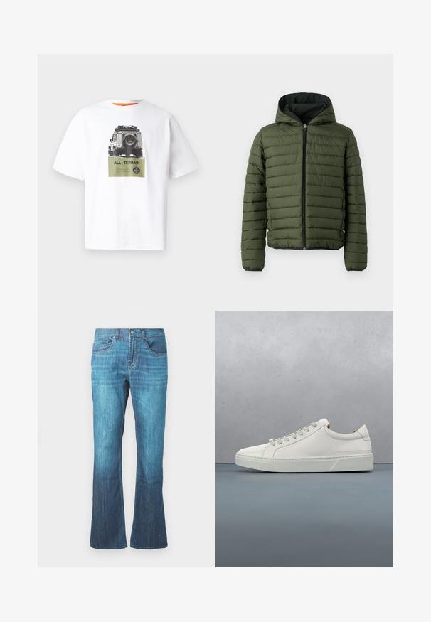 Grønne polstrede jakke med hætte, med vandret quilting, en frontlynlås og sort kant langs ærmerne og nederkanten.; Hvid bomulds t-shirt med et grafik af et køretøj og teksten "ALL-TERRAIN" i grøn, med et sort-hvidt design. Orange inderside af kraven.; Mellemblå vask jeans i denim med let flare i bunden, klassisk fem-lomme design og frontlukning med knap og lynlås.; Hvid lædersneaker med rund tå, minimalistisk design, grå snørebånd og en tekstureret grå gummisål. Subtile syningsdetaljer er synlige.