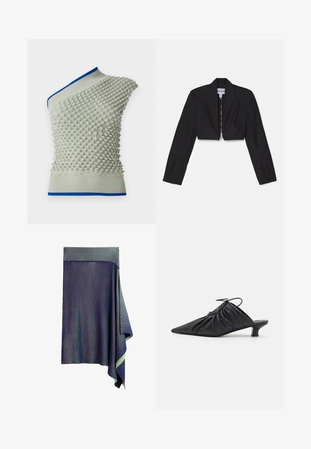 Čierny skrátený blazer s dlhými rukávmi, ostrými klopami a predným zipsom. Obsahuje štruktúrované švy pre prispôsobený strih.; Asymetrický pletený top svetlošedé farby s vyvýšeným textúrovaným vzorom; má modrý rebrovaný výstrih a lem. Jedinečné detaily zlepšujú dizajn.; Tmavomodrá pletená sukňa s veľmi jemnými bielymi vertikálnymi pruhmi a asymetrickým záhybovým lemom na jednej strane.; Čierne kožené slip-on mule s špicatou špičkou, zberanou textúrou a malým podpätkom. Obsahuje šnúrovací detail na otvorení.