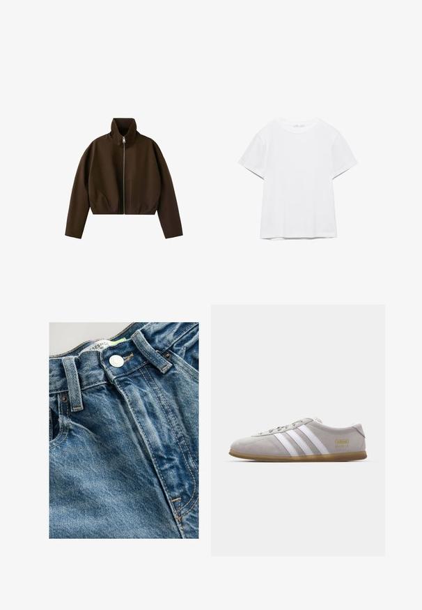 Bruine jas met hoge hals en ritssluiting, lange mouwen en een licht cropped pasvorm, weergegeven op een witte achtergrond.; Effen wit T-shirt met korte mouwen en ronde hals, met een rechte zoom, gepresenteerd tegen een witte achtergrond.; Denim jeans hebben een lichtblauwe kleur met whiskering details. De tailleband heeft een metalen knoop en zichtbare stiksels langs de naden.; Grijze suede sneaker met witte leren strepen en gouden logo detail. Platte gum zool, ronde neus en klassiek vetersluitingssysteem.