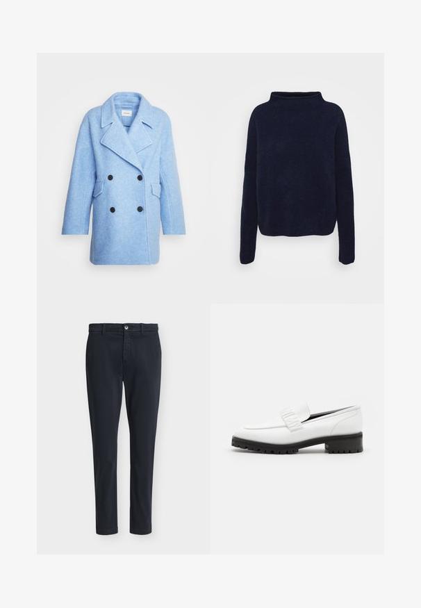 Lyseblå dobbeltrækker frakke lavet af struktureret stof. Har store sorte knapper, skarpe reverser og to forlommer. Korte ærmer.; Filippa K MIKA STRIPE - Striktrøje - navy; Mørkeblå mænds slim-fit afslappede bukser med knaplukning og bæltestropper, vist på en ensfarvet lysegrå baggrund.; Elleme CHOUCHOU SQUARE LOAFER - Loafers - white