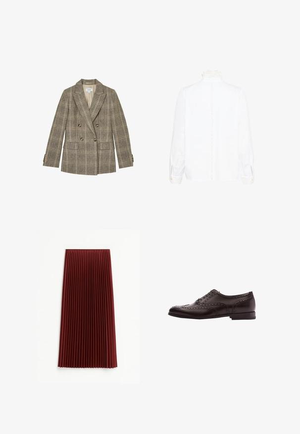 Bruine geruite dubbelgeknoopte blazer met opstaand revers, vier knopen aan de voorkant, twee klepzakken en knoopmanchetten.; Witte blouse met lange mouwen, voorzien van een kanten hoge kraag en manchetten, met een verticale kanten bies langs de achterkant in het midden.; Plissé midi-rok in diep rood, met een gestructureerde stof en gelijkmatig verdeelde verticale plooien. De zoom valt rond de middenkuit.; Bruine leren schoenen met brogue-details, vetersluiting, ronde neus en een lage gestapelde hak. Gepolijste afwerking en ingewikkelde perforaties.