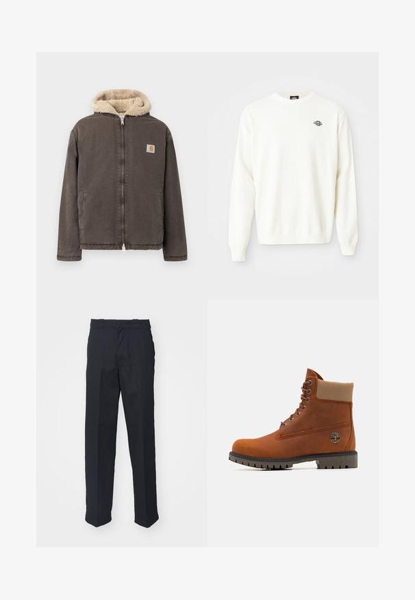 Braune Reißverschlussjacke mit beige gefütterter Kapuze aus Fleece und zwei Vordertaschen, mit kleinem quadratischem Carhartt-Logo auf der Brust.; Weißer, langer Strickpullover mit Rundhalsausschnitt und kleinem schwarzen Dickies-Logo auf der linken oberen Brust.; Schwarze maßgeschneiderte Hose mit geradem Schnitt, aus glattem Stoff gefertigt, mit einem Bund mit Gürtelschlaufen und ohne sichtbare Muster oder Beschläge.; Timberland Schnürstiefelette - medium orange