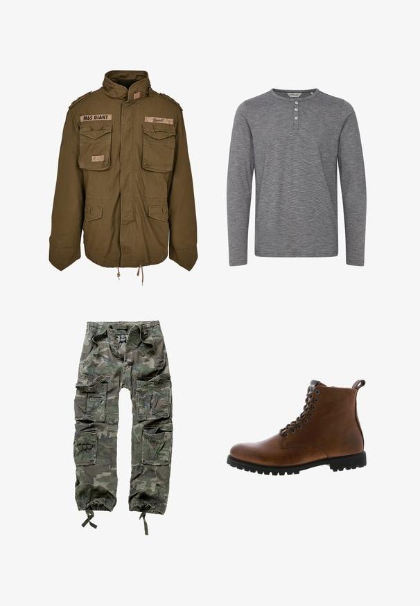 Chaqueta M65 verde oliva con cuello alzado, dos bolsillos en el pecho, cordón ajustable en la cintura y parches cosidos en los hombros.; Camisa henley de manga larga gris, hecha de una tela suave, con escote redondo, tapeta frontal con tres botones y una textura sutil.; Pantalones cargo de camuflaje, confeccionados en algodón, con múltiples bolsillos, puños elásticos y un corte holgado con cintura ajustable mediante cordón.; Botas de cuero marrón hasta el tobillo con acabado texturizado, ojales de metal y suela de goma negra con protuberancias. Presenta una lengüeta en la parte posterior para facilitar su uso.