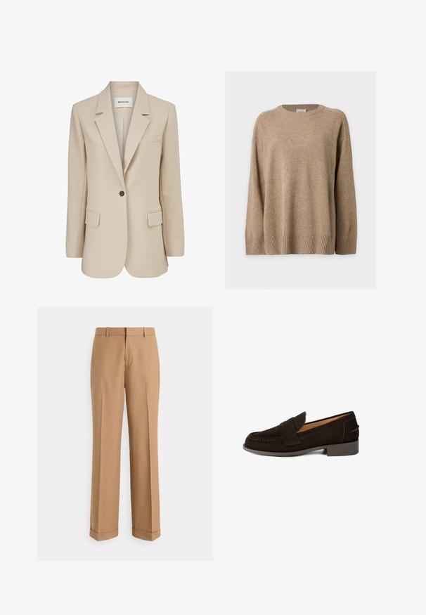 Modström GALE BLAZER - Κοντό παλτό - powder sand; Μπεζ πουλόβερ με μακριά μανίκια πλεκτό, με ριμπ μανσέτες, τελείωμα και στρογγυλή λαιμόκοψη, εμφανιζόμενο επίπεδο σε λευκό φόντο.; Παντελόνια σε ταμπά χρώμα από λείο ύφασμα, με ίσια γραμμή, πρεσσαρισμένες πτυχές και τελείωμα με μανσέτα για μια κομψή εμφάνιση.; Καφέ σουέτ μοκασίνια με στρογγυλή μύτη, διακοσμητική ταινία penny, ραμμένες λεπτομέρειες και χαμηλό, υφασμένο, καουτσούκ τακούνι.