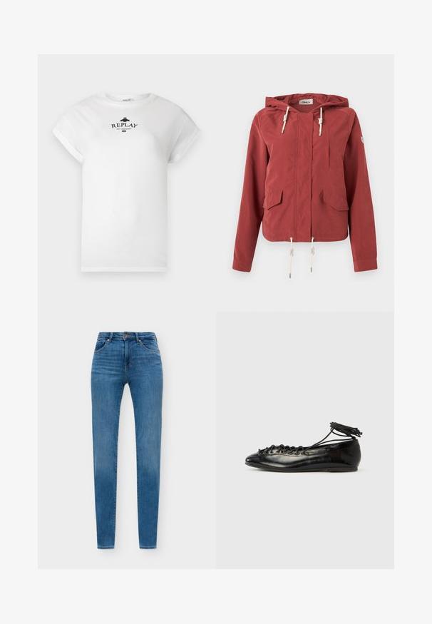 Veste à capuche rouge rouille avec fermeture éclair à l'avant, deux poches à rabat, une poche poitrine et des cordons réglables à la capuche et à l'ourlet.; T-shirt en coton blanc avec un col rond et des manches courtes retroussées. Présente un logo imprimé en noir avec l'inscription "REPLAY NOT ORDINARY."; Jean skinny bleu avec cinq poches, fermeture par bouton et détail délavé, posé à plat sur un fond blanc.; Ballerines en cuir verni noir avec un bout rond, un design à lacets et une semelle plate. Texture lisse avec peu de détails.